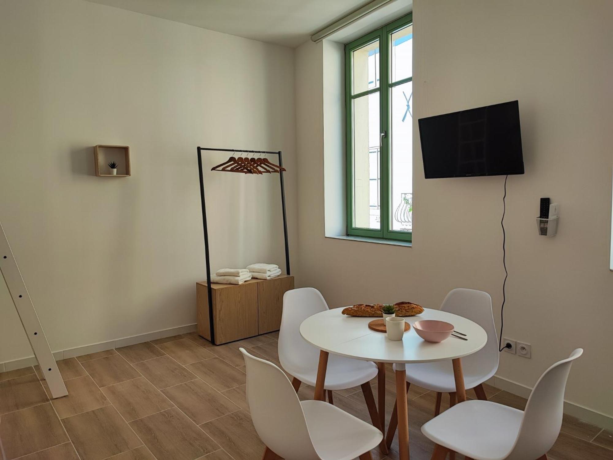 Escale Entre Cite Et Bastide Clim Wifi Smart Tv Apartment Carcassonne Luaran gambar